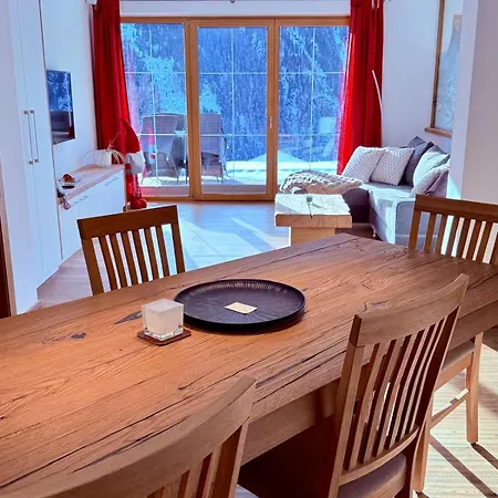 Bergappartement Talblick Apartamento *